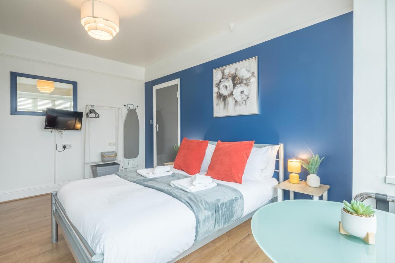 Private Room 4 With Kitchenette By Cb Stays No Minimum Stays Cambridge  Exterior photo